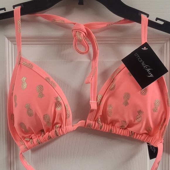 Smart And Sexy Coral Bikini with Gold Pineapple Print - Picture 2 of 7
